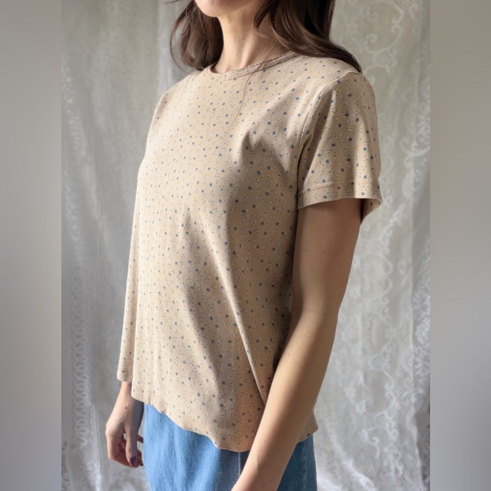 Vintage 90s Cream Blue Floral Baby Tee Soft Fitted Cotton Top - Picture 4 of 10
